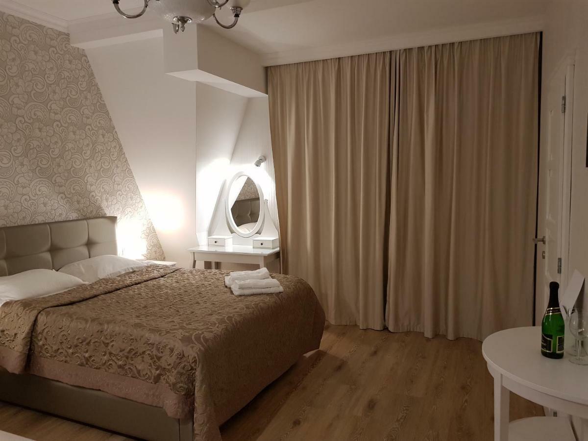 Apartman St. Vladimir Kirche Apartment มาเรียอานซเกลาซนี ภายนอก รูปภาพ