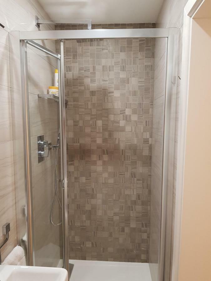 Apartman St. Vladimir Kirche Apartment มาเรียอานซเกลาซนี ภายนอก รูปภาพ
